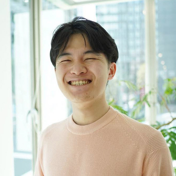 秋 圭史
